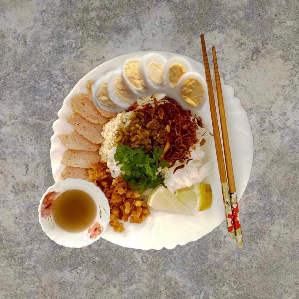 မယ့်လက်ရာ မုန့်ဖတ်အိုးလူးသုပ် ၁ပွဲစာ (110g)