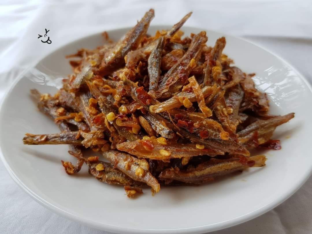 ပန်းခရေ ငါးနီတူကြော် (အစပ်)(160g)