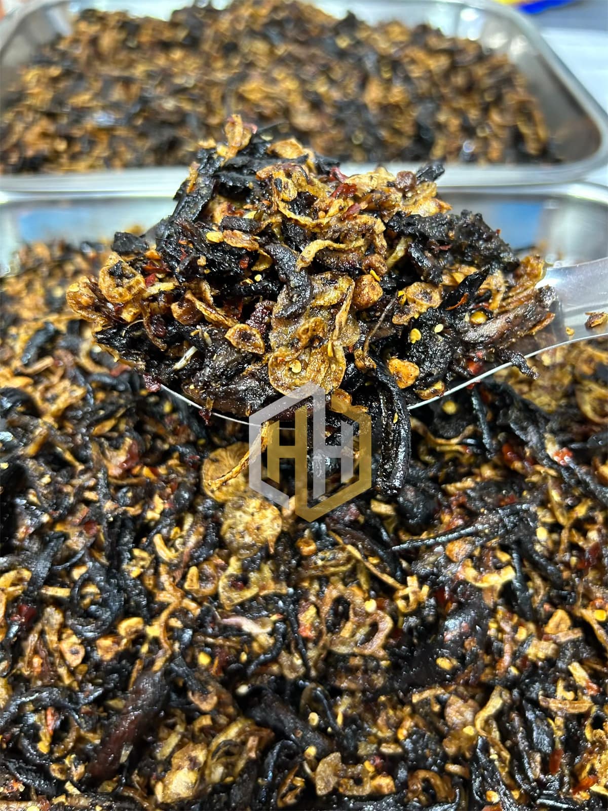 H&H ငါးရှဉ့်ကြပ်တိုက်ကြော် (160g)