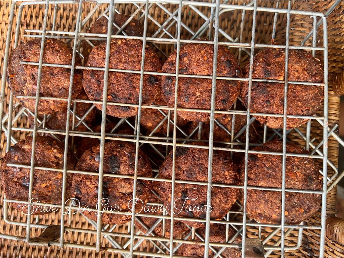ထားဝယ် ငါးပိထောင်း မီးကင် (60g)