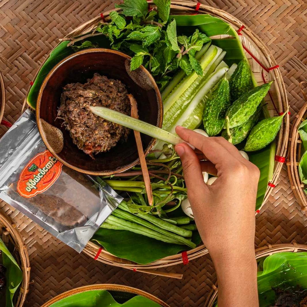 Easy Way by NooDi ပရီမီယံ ငါးပိထောင်း (100g)