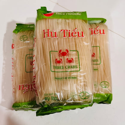 Three Crabs Hủ tiếu ရှမ်းခေါက်ဆွဲဖတ် (400g)