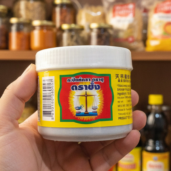 Trachang Brand Shrimp Paste 185g (ယိုးဒယား ပုစွန်မျှင်ငပိ)